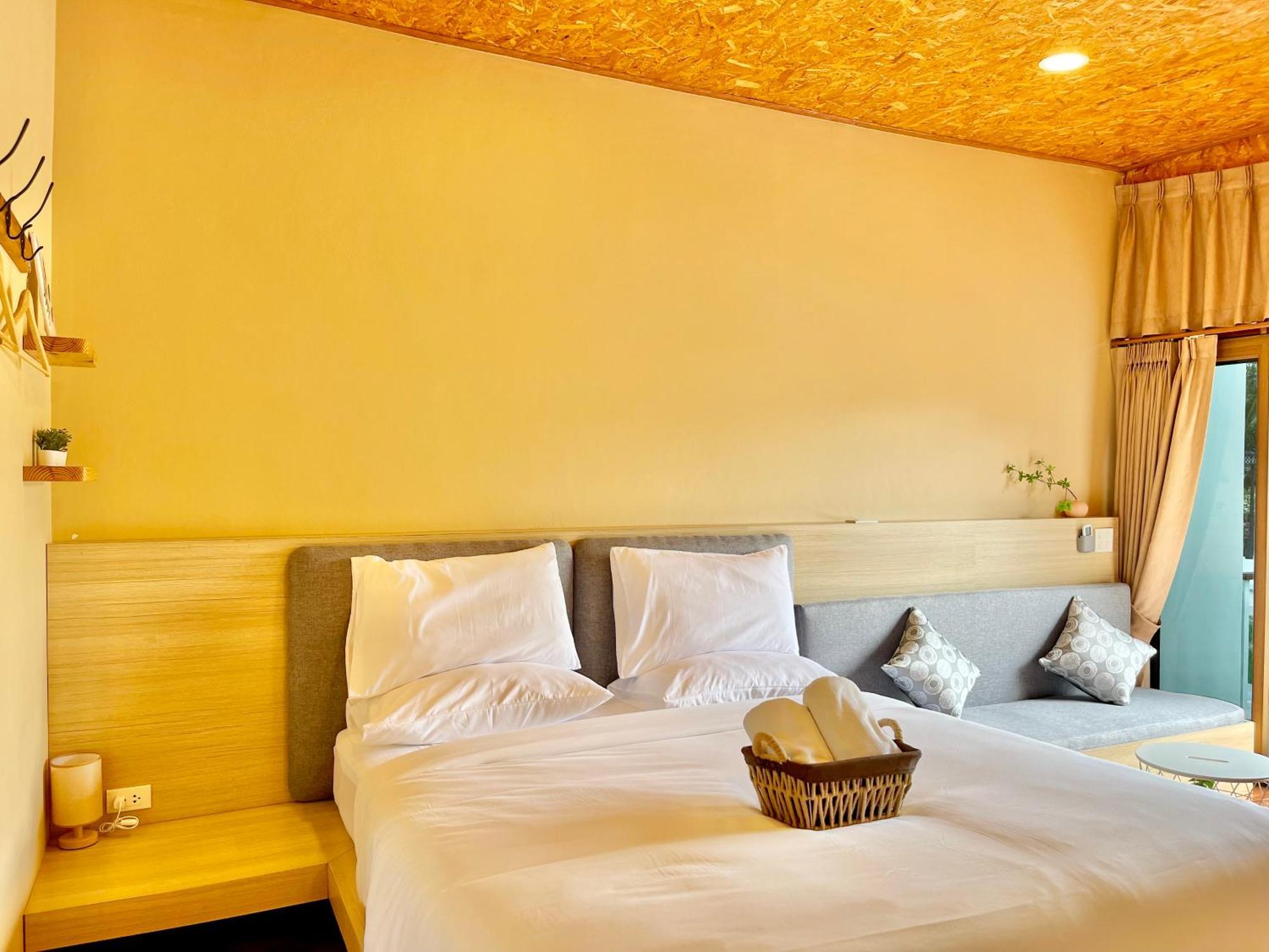 สต็อกโฮม เขาใหญ่  Hotell Pak Chong Exteriör bild