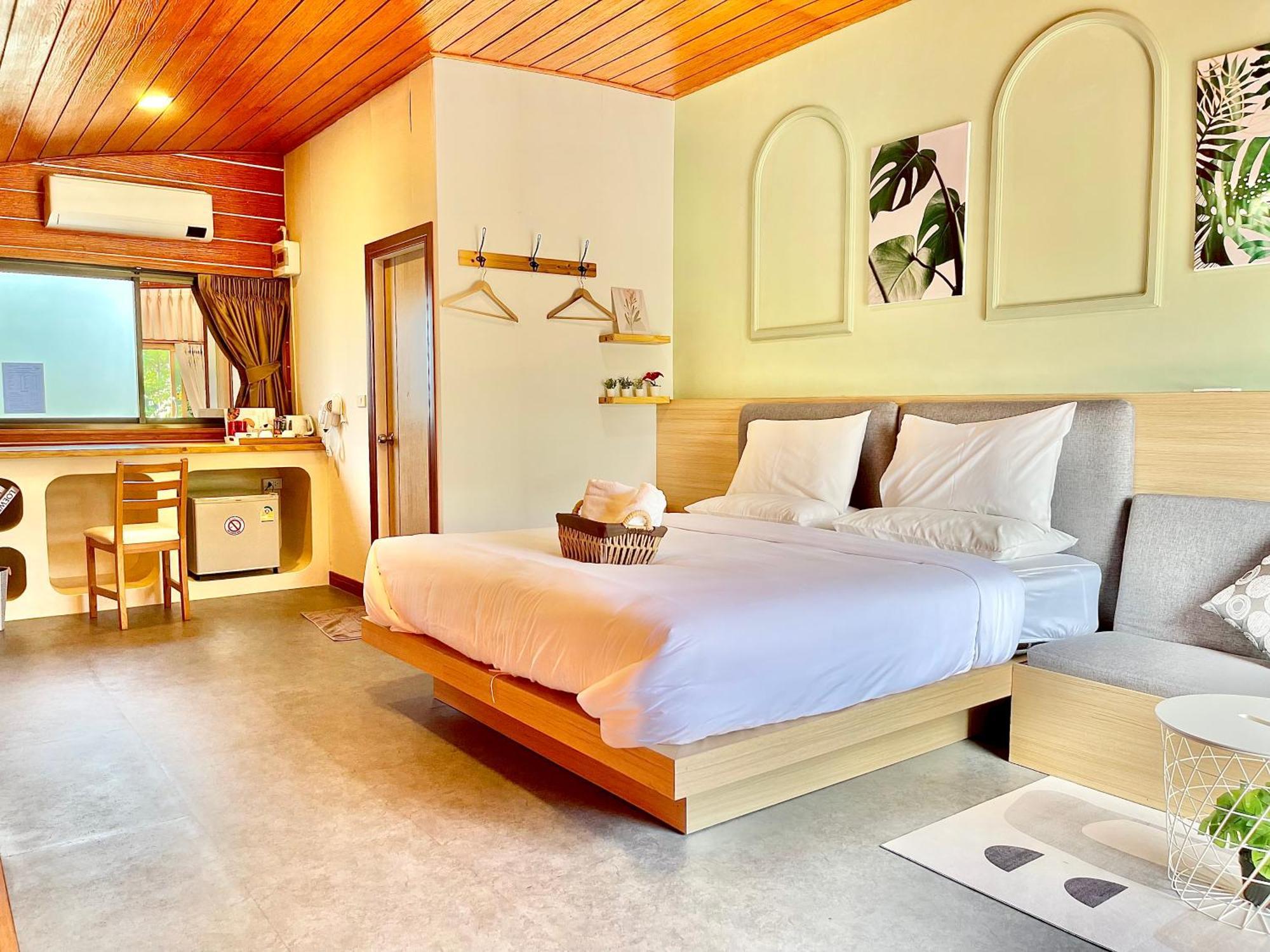 สต็อกโฮม เขาใหญ่  Hotell Pak Chong Exteriör bild