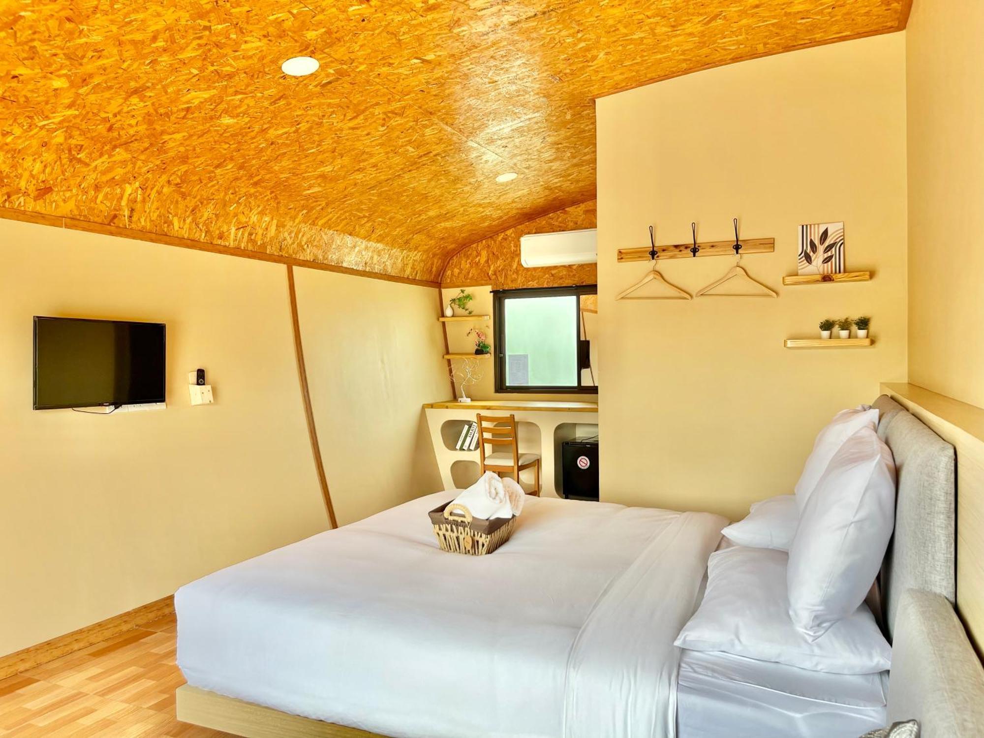 สต็อกโฮม เขาใหญ่  Hotell Pak Chong Exteriör bild